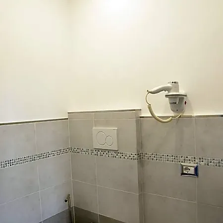 Sunnycornerinrhome Oda ve Kahvaltı 4*