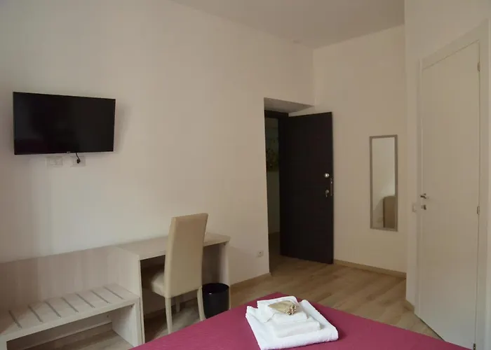 Bed & Breakfast Sunnycornerinrhome 4*