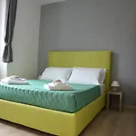 Sunnycornerinrhome 4*