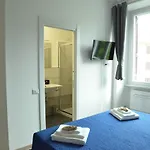 Sunnycornerinrhome